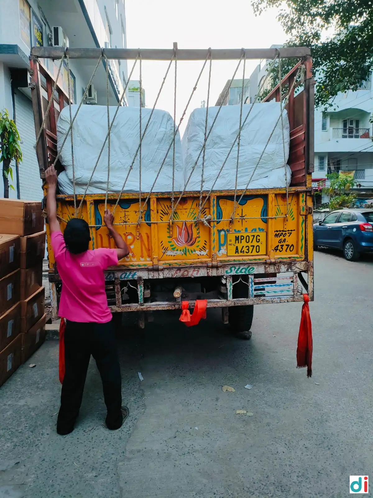 Best local parcel delivery Zone 2 in Bhopal 2026 | Monopoly Cargo