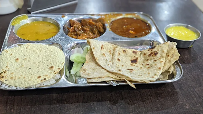 Best Paratha in Pashan Sus Road 2026 | Hotel Ronita Paratha
