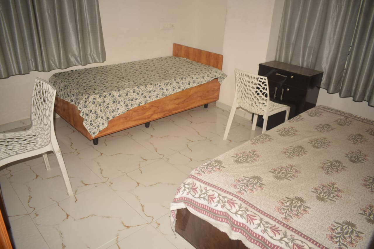 Top 6 Shared Student Rooms near viman darshan housing society lane – Budget Friendly Living | MS LIVING